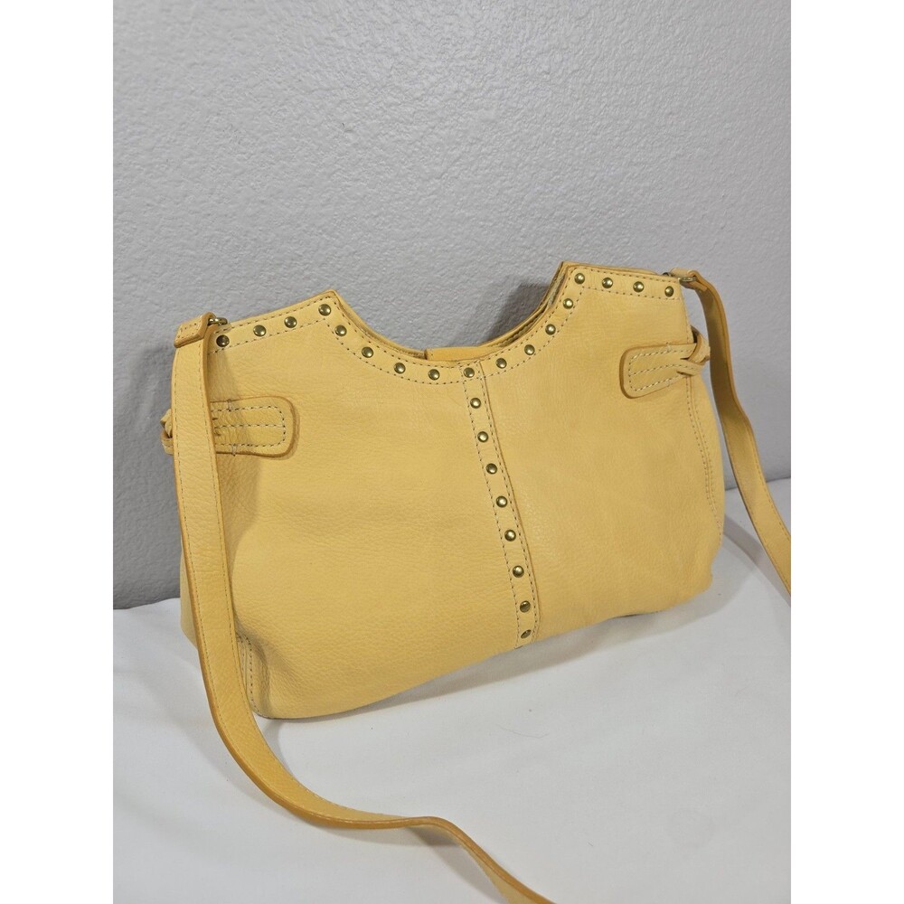 Fossil Shoulder Bag Womens Yellow Leather Studded Boho hobo w/ key Y2K